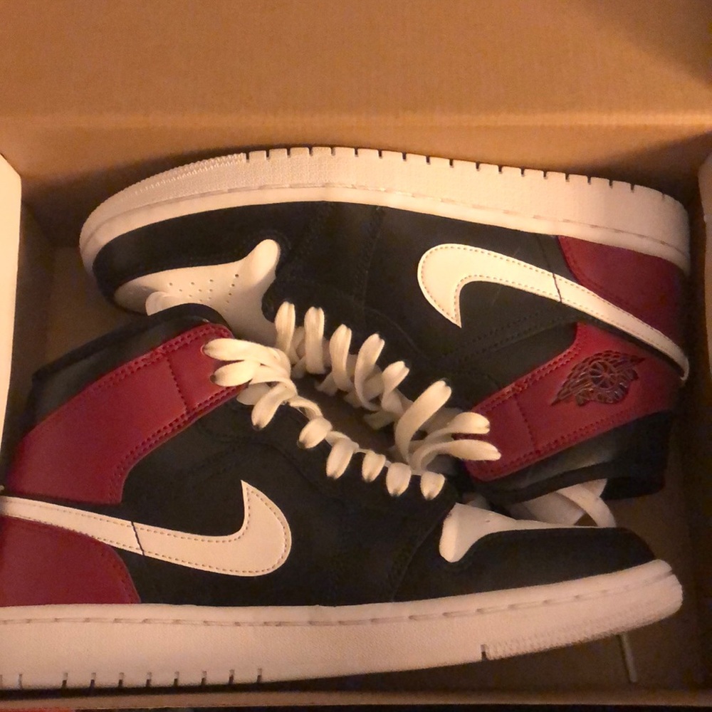 Jordan 1